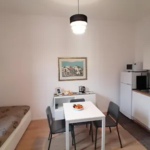 Casa Errante Apartment Palermo